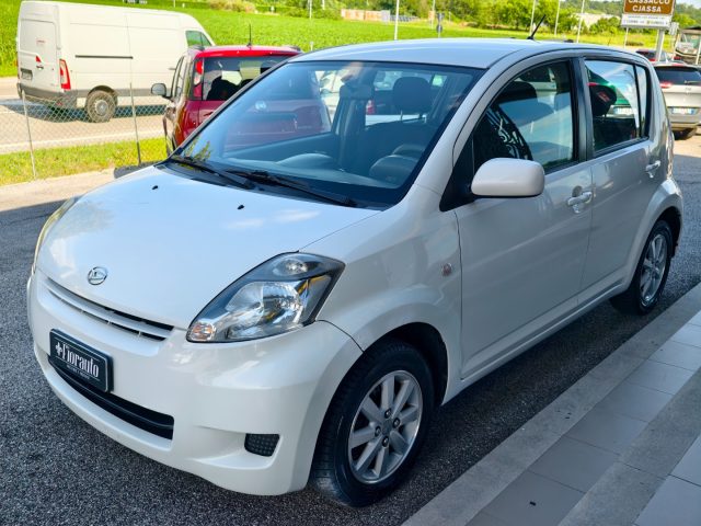 DAIHATSU Sirion usata, con Boardcomputer