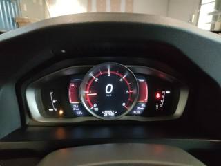 VOLVO V60 Cross Country usata, con Cruise Control