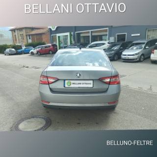 SKODA Superb usata, con Airbag Passeggero
