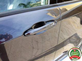 JEEP Compass usata, con Autoradio digitale