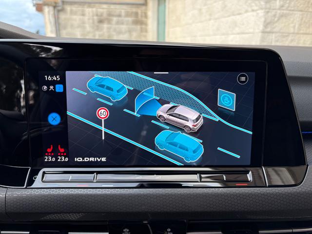 VOLKSWAGEN Golf usata, con Volante multifunzione