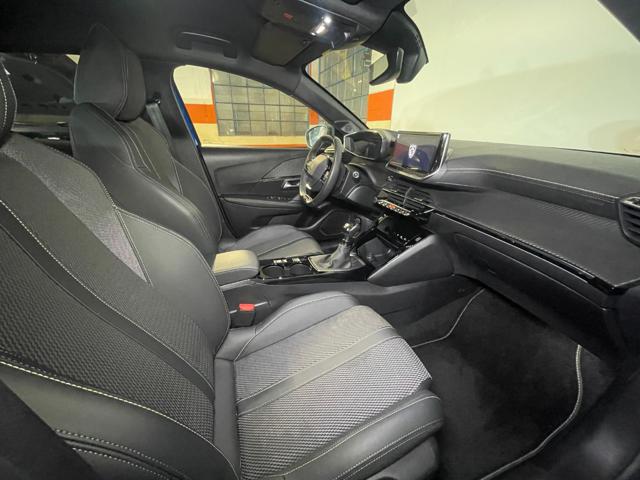 PEUGEOT 208 usata, con Sedile posteriore sdoppiato