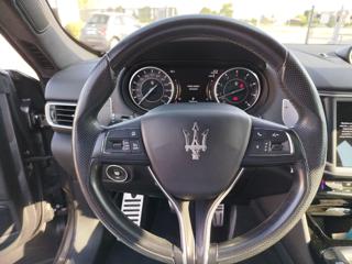 MASERATI Levante usata, con Fendinebbia