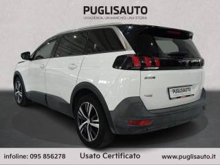 PEUGEOT 5008 usata, con Cerchi in lega