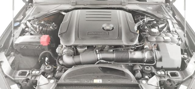 JAGUAR XE usata 68