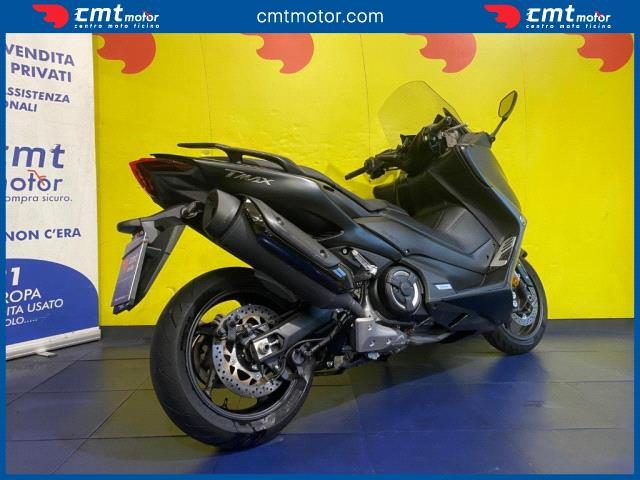 YAMAHA T-Max 560 usata 3