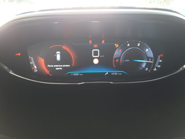 PEUGEOT 3008 usata, con Boardcomputer