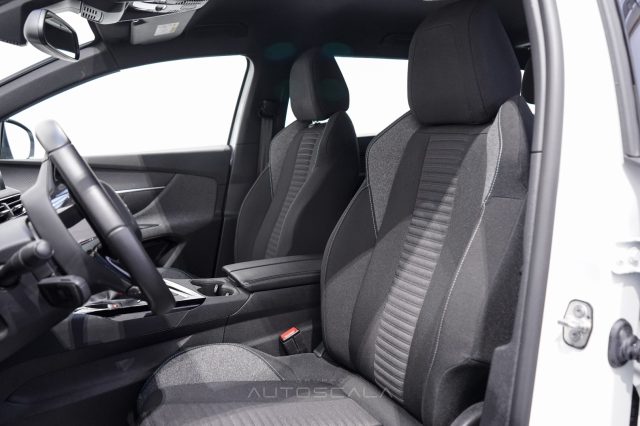 PEUGEOT 5008 usata, con Cruise Control