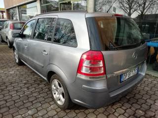 OPEL Zafira usata, con Airbag laterali