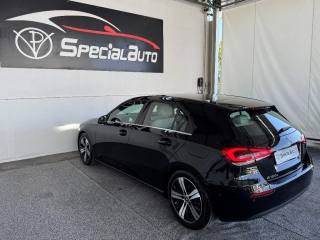 MERCEDES-BENZ A 180 usata, con Telecamera per parcheggio assistito