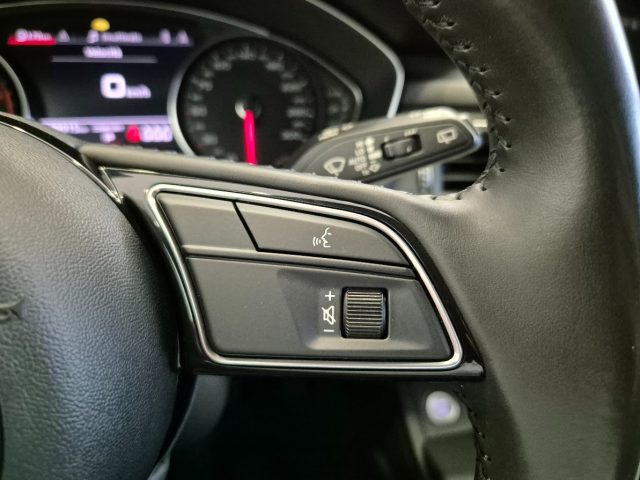 AUDI A4 usata, con Volante in pelle