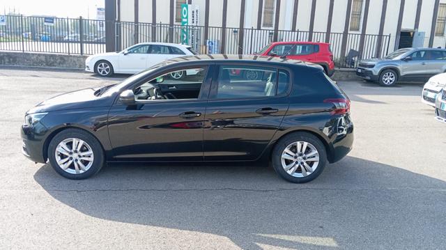 PEUGEOT 308 usata, con Sedile posteriore sdoppiato