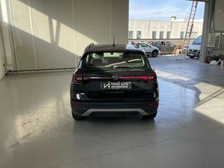 VOLKSWAGEN T-Cross usata, con Autoradio