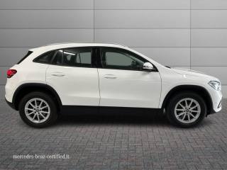MERCEDES-BENZ GLA 180 usata, con Alzacristalli elettrici