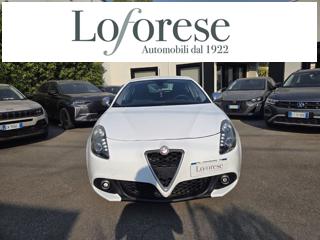 ALFA ROMEO Giulietta usata, con Autoradio