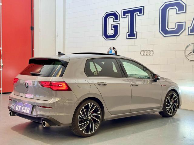 VOLKSWAGEN Golf usata, con Autoradio