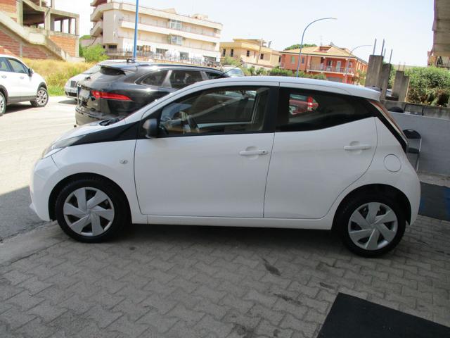 TOYOTA Aygo usata 2