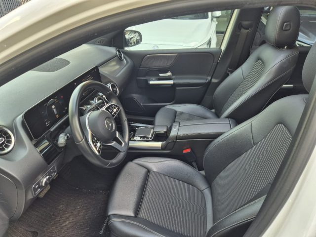 MERCEDES-BENZ B 180 usata, con Cronologia tagliandi