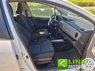 TOYOTA Yaris usata, con Sedile posteriore sdoppiato