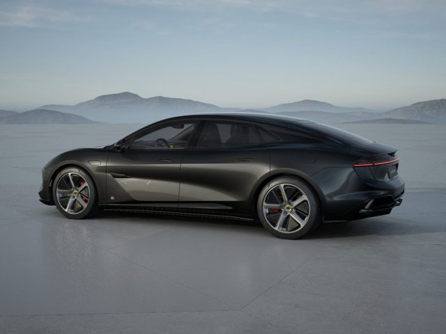 LOTUS Emeya usata, con Airbag laterali