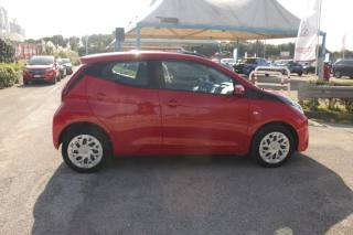 TOYOTA Aygo usata, con Sensore di luce