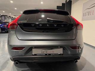 VOLVO V40 usata, con Autoradio