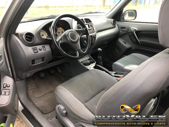 TOYOTA RAV 4 MY23 usata, con Cerchi in lega