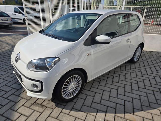VOLKSWAGEN up! usata, con ESP