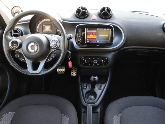 SMART ForFour usata, con Touch screen