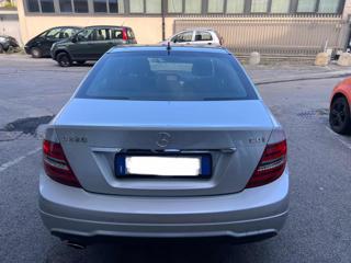 MERCEDES-BENZ C 220 usata, con Alzacristalli elettrici