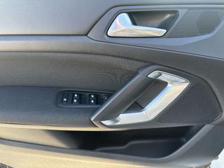 PEUGEOT 308 usata, con Cerchi in lega