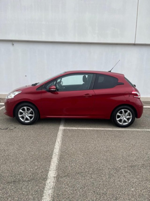 PEUGEOT 208 usata, con Airbag laterali
