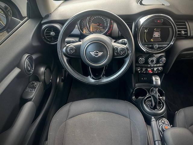 MINI Cooper D usata, con USB
