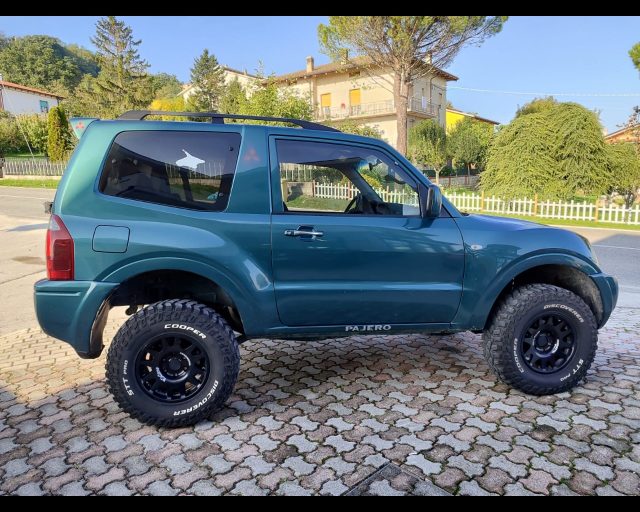 MITSUBISHI Pajero usata, con Climatizzatore