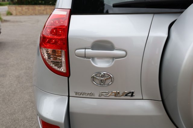 TOYOTA RAV 4 usata 60
