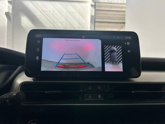 JEEP Avenger usata, con USB