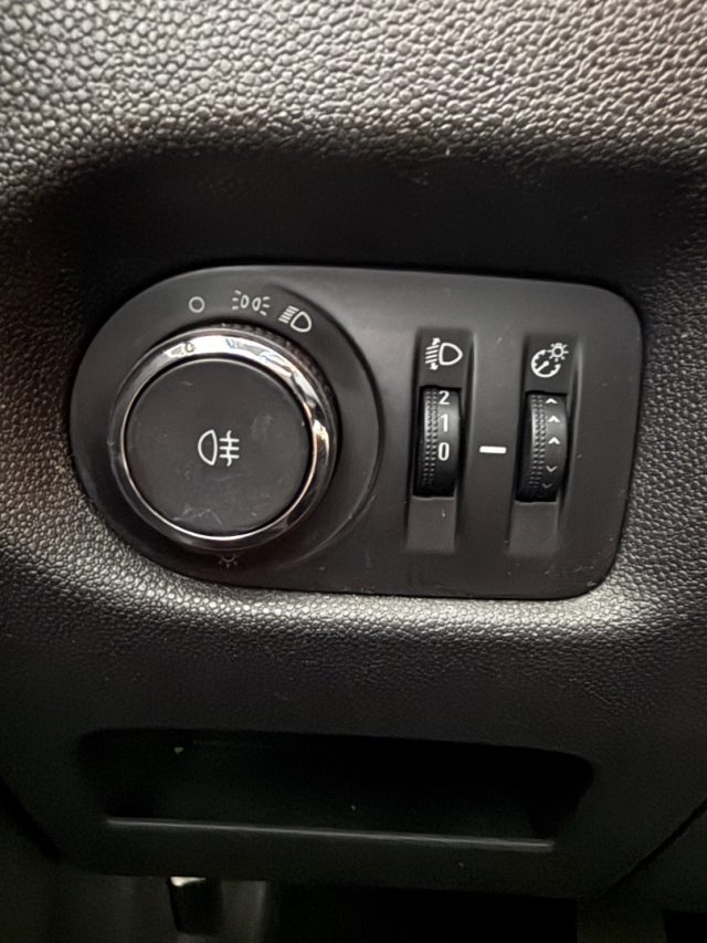 OPEL Corsa usata 18