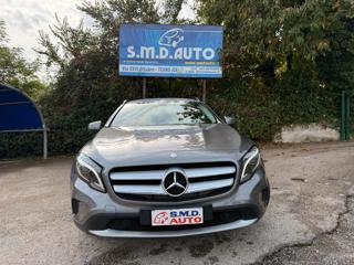 MERCEDES-BENZ GLA 200 usata, con Airbag