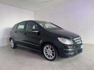 MERCEDES-BENZ B 180 usata 1