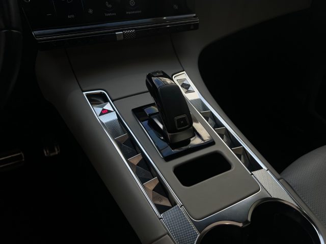 DS AUTOMOBILES DS 7 usata, con Adaptive Cruise Control