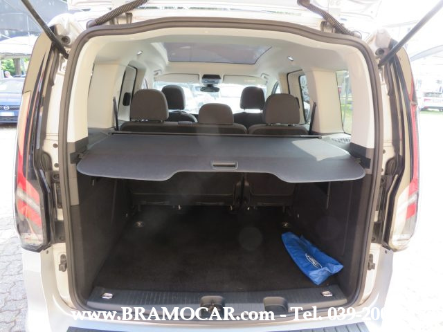 FORD Tourneo Connect usata, con Fari LED
