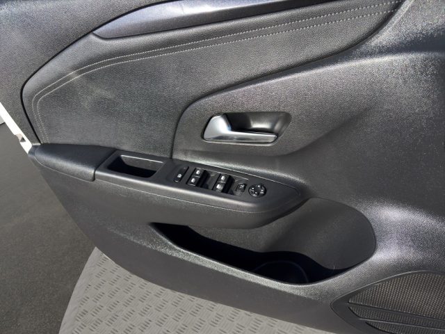 OPEL Corsa usata, con Bracciolo