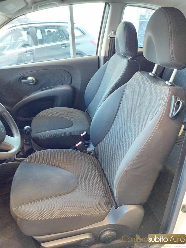 NISSAN Micra usata 21