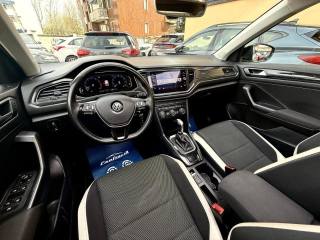 VOLKSWAGEN T-Roc usata, con Controllo automatico clima