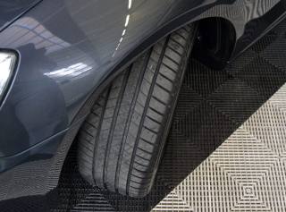 MERCEDES-BENZ SLK 200 usata, con Volante in pelle