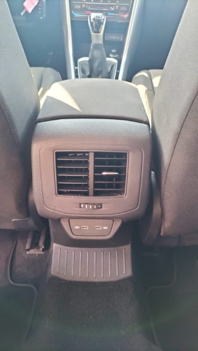 VOLKSWAGEN T-Roc usata, con Cruise Control