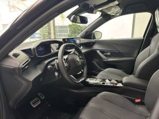 PEUGEOT 2008 usata, con Cruise Control