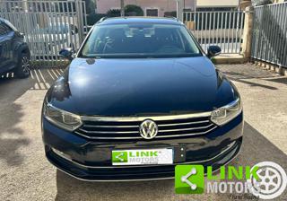 VOLKSWAGEN Passat Variant usata, con Alzacristalli elettrici