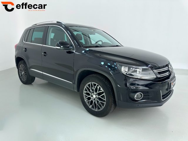 VOLKSWAGEN Tiguan usata, con Airbag laterali