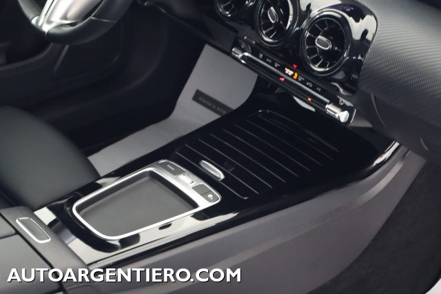 MERCEDES-BENZ A 180 usata, con Sound system